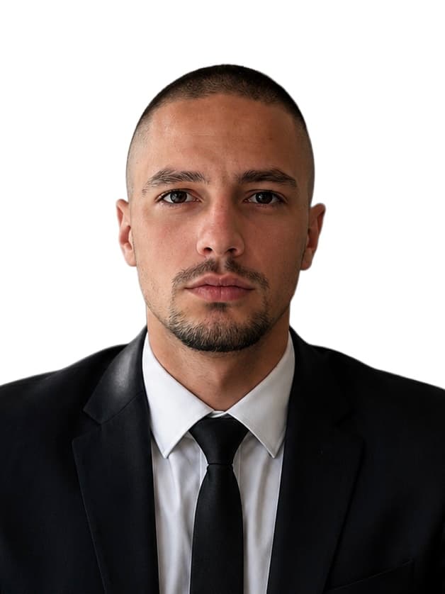 Бениамин Божинов